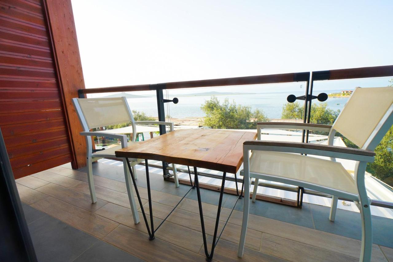 Qcunda Otel Ayvalik Luaran gambar