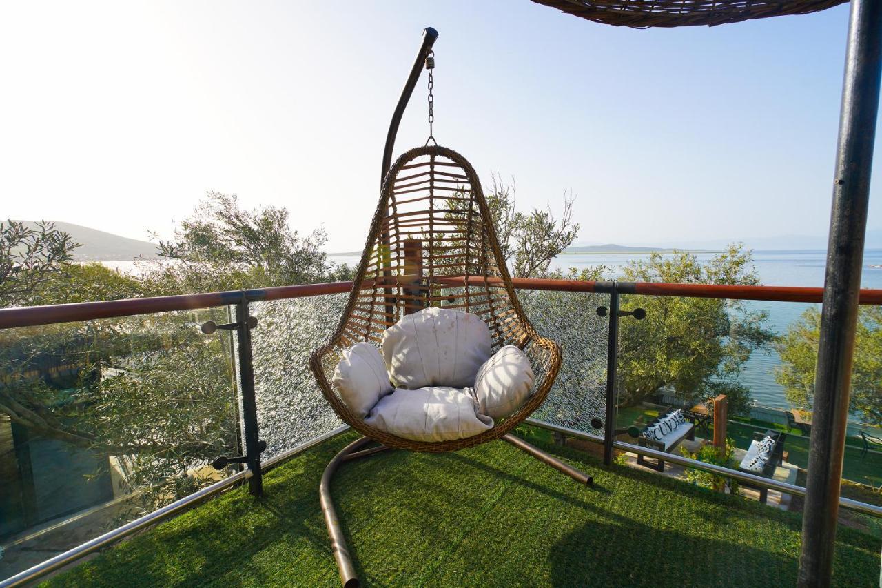 Qcunda Otel Ayvalik Luaran gambar