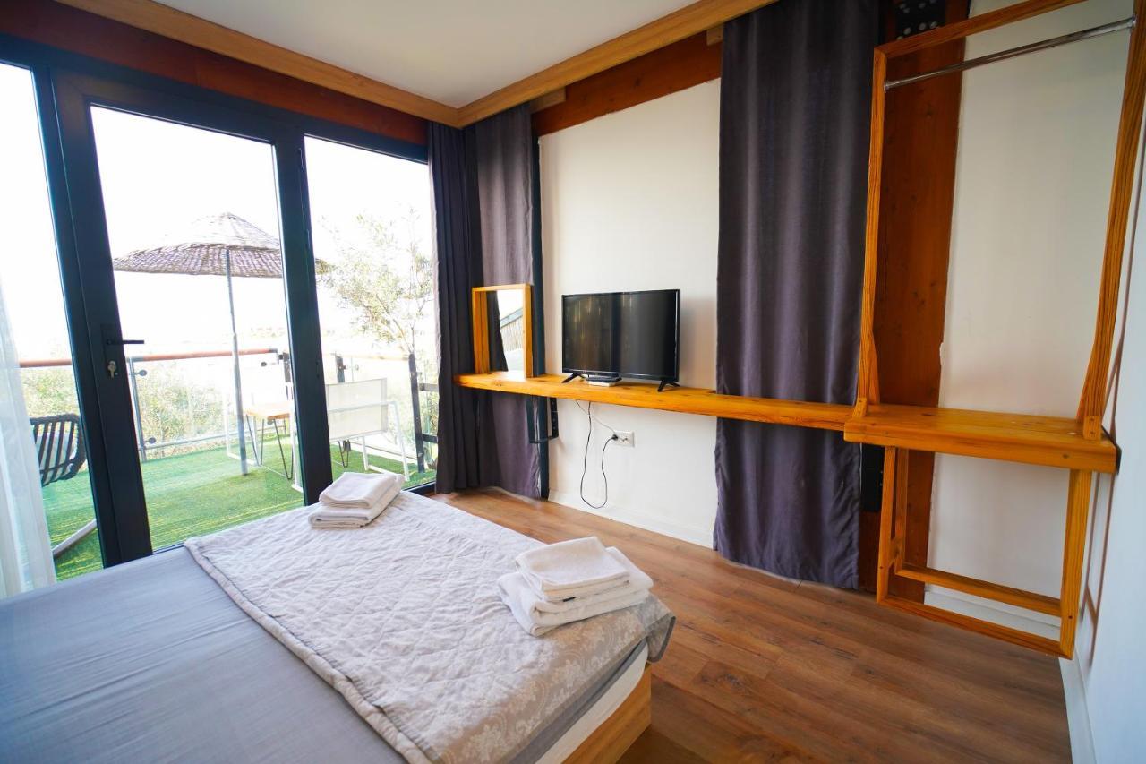 Qcunda Otel Ayvalik Luaran gambar