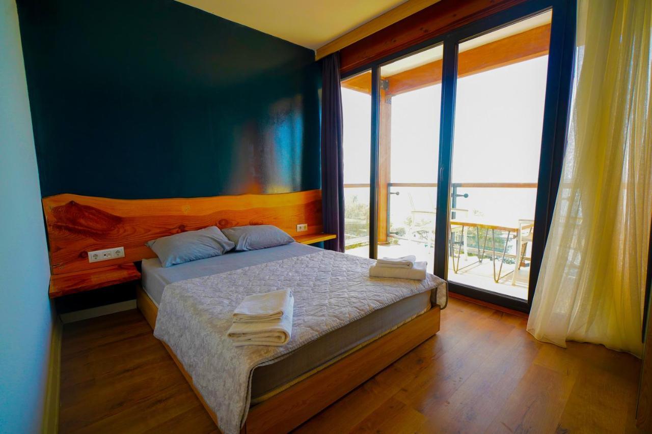 Qcunda Otel Ayvalik Luaran gambar